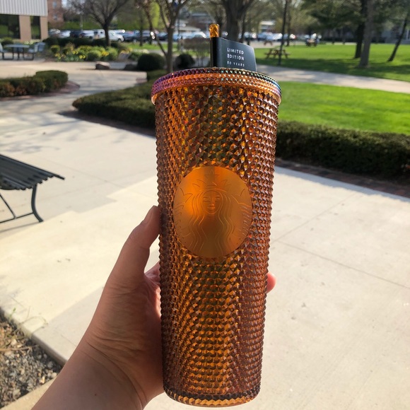 STARBUCKS LIMITED EDTION Venti Size 24 Oz